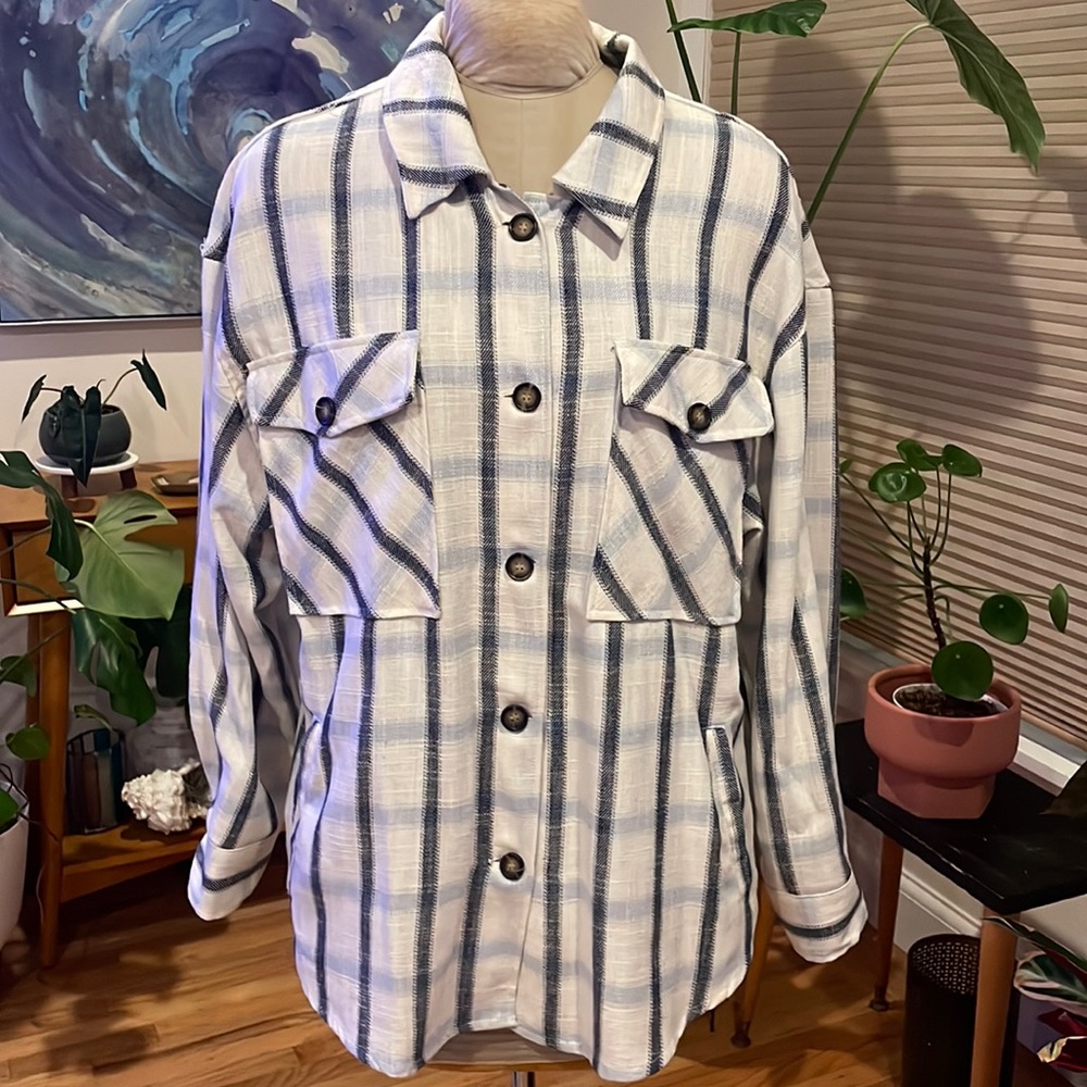 - Beachy Boyfriend Plaid Button Down - Xl